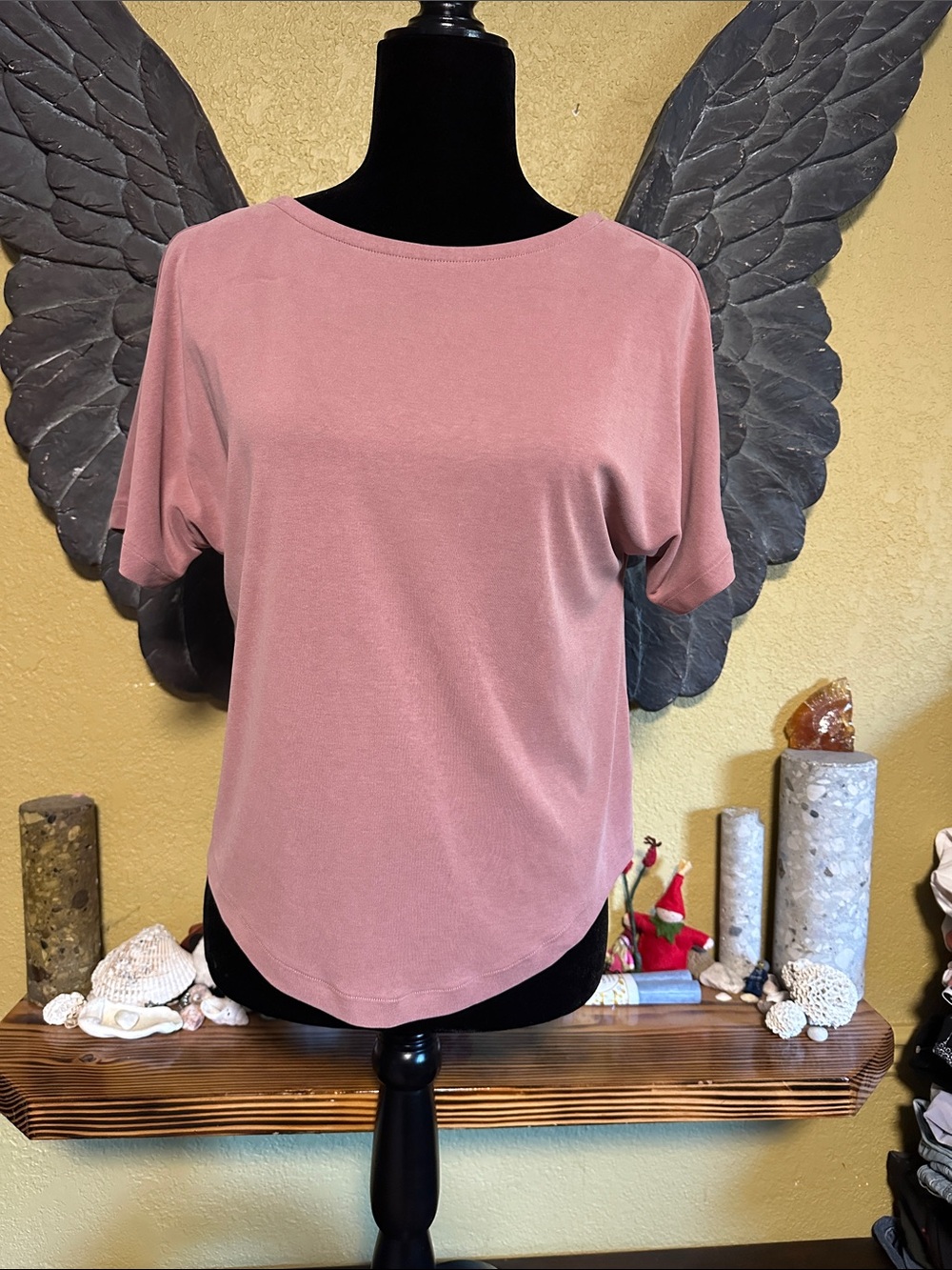 Lululemon Dusty Rose Short Sleeve Top
